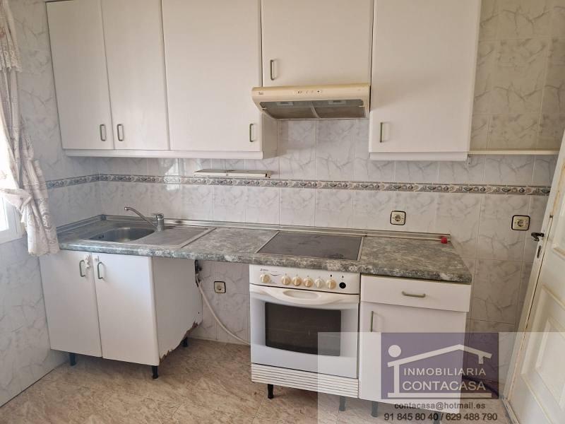 For sale of house in Ajofrín