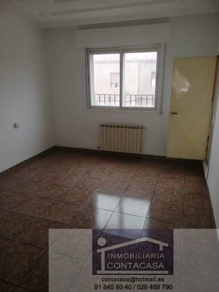 For sale of house in Yepes