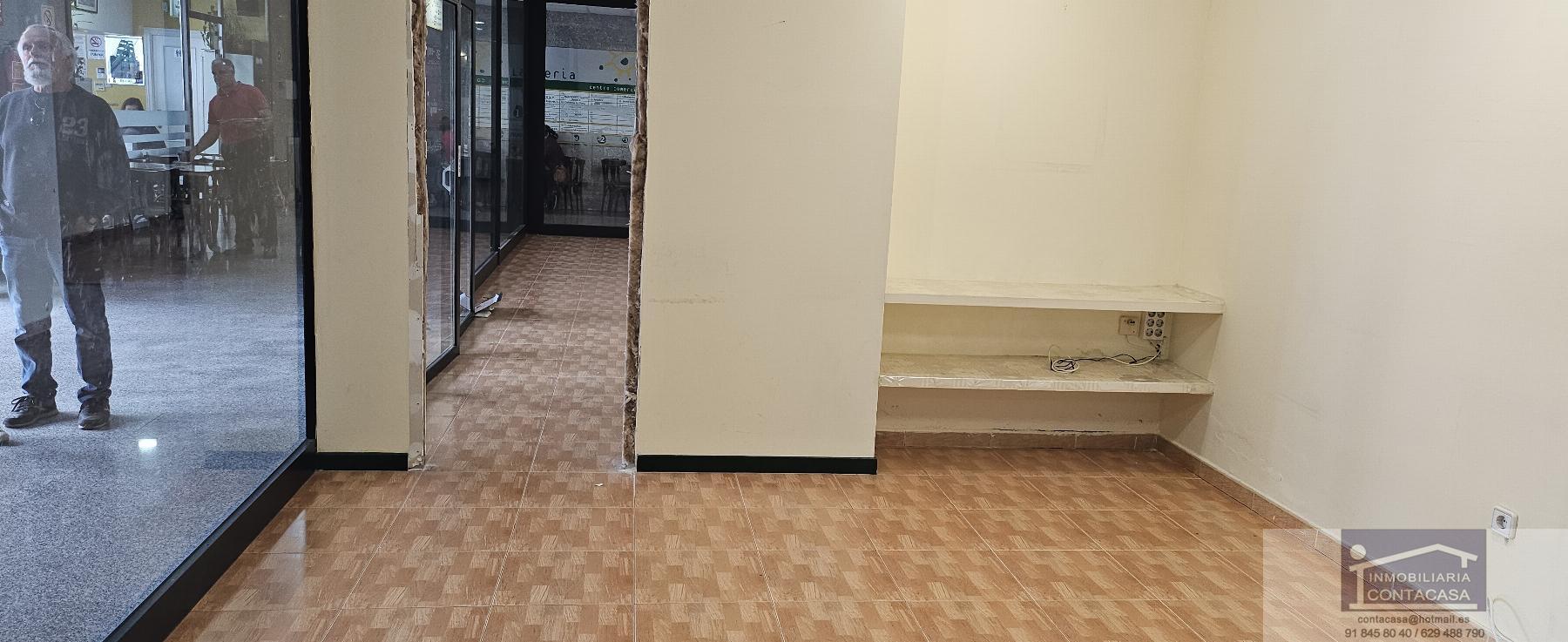 For sale of commercial in Colmenar Viejo