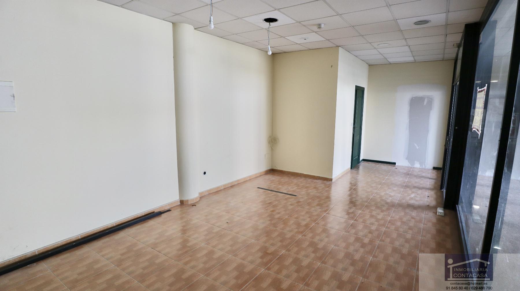 For rent of commercial in Colmenar Viejo