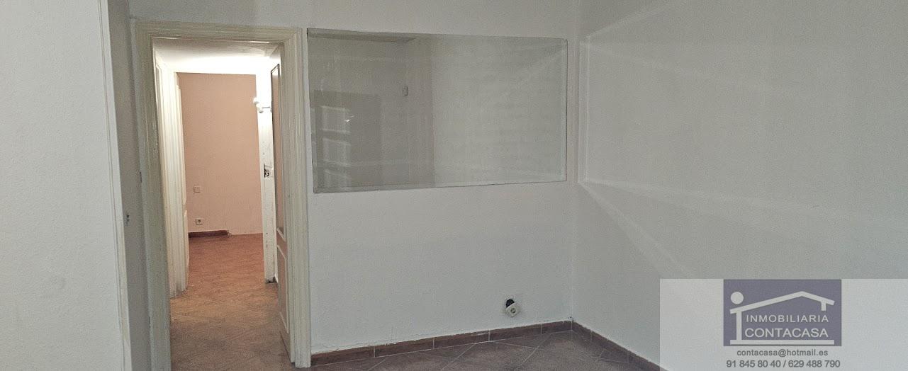 For sale of flat in Madrid