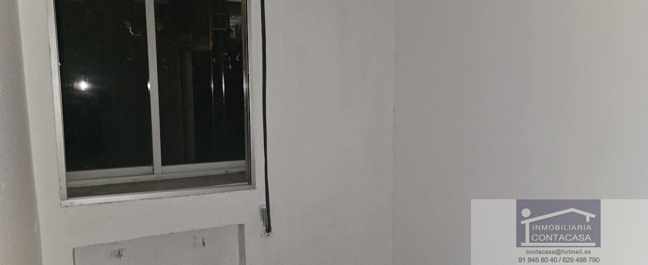 For sale of flat in Madrid