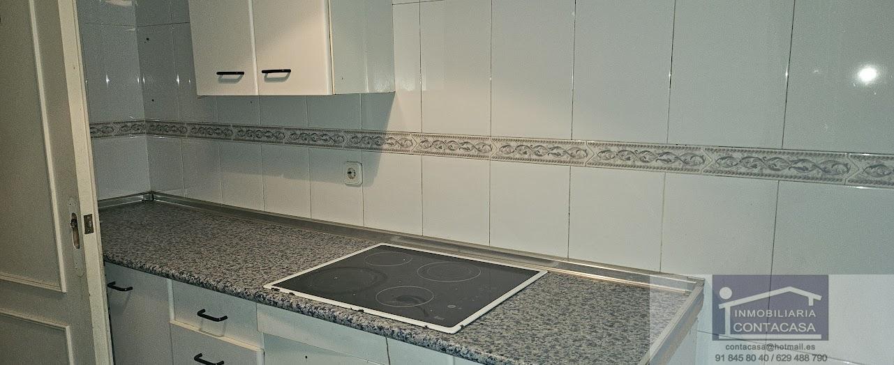 For sale of flat in Madrid