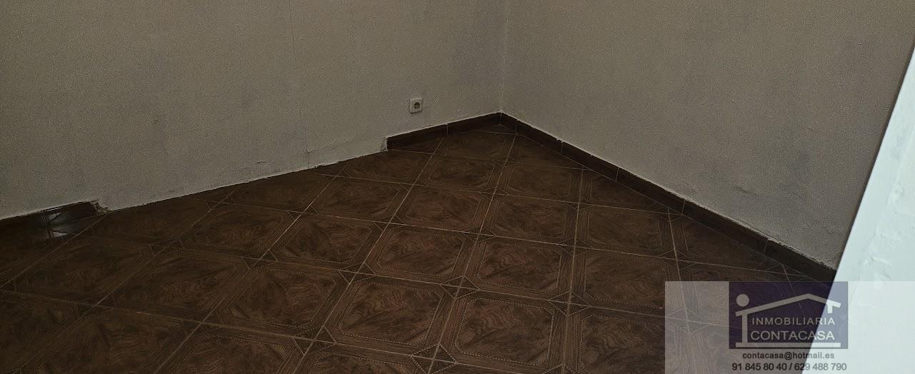For sale of flat in Madrid