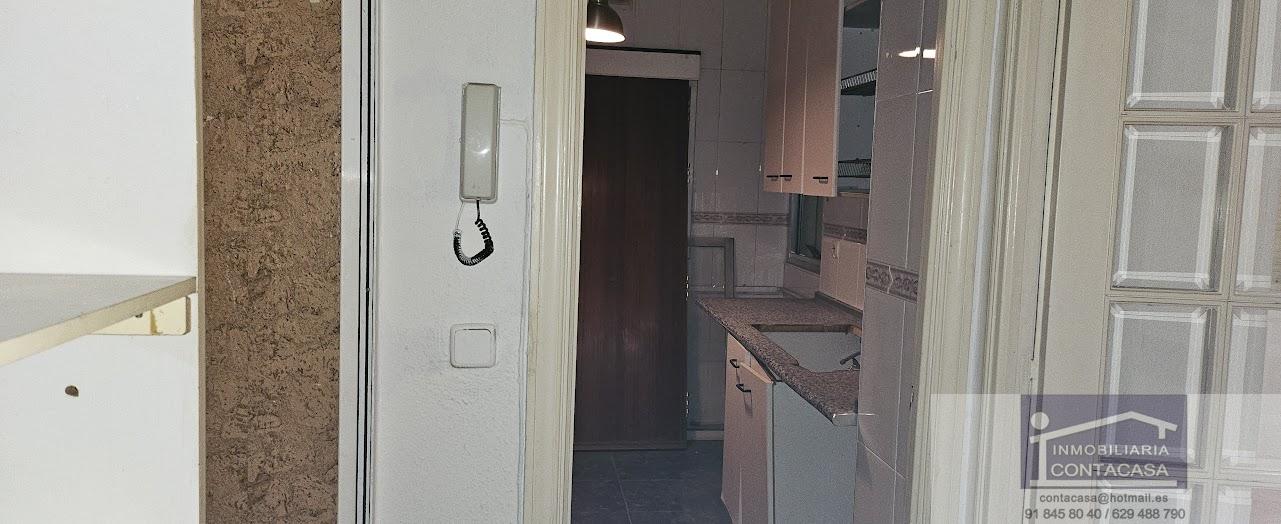 For sale of flat in Madrid