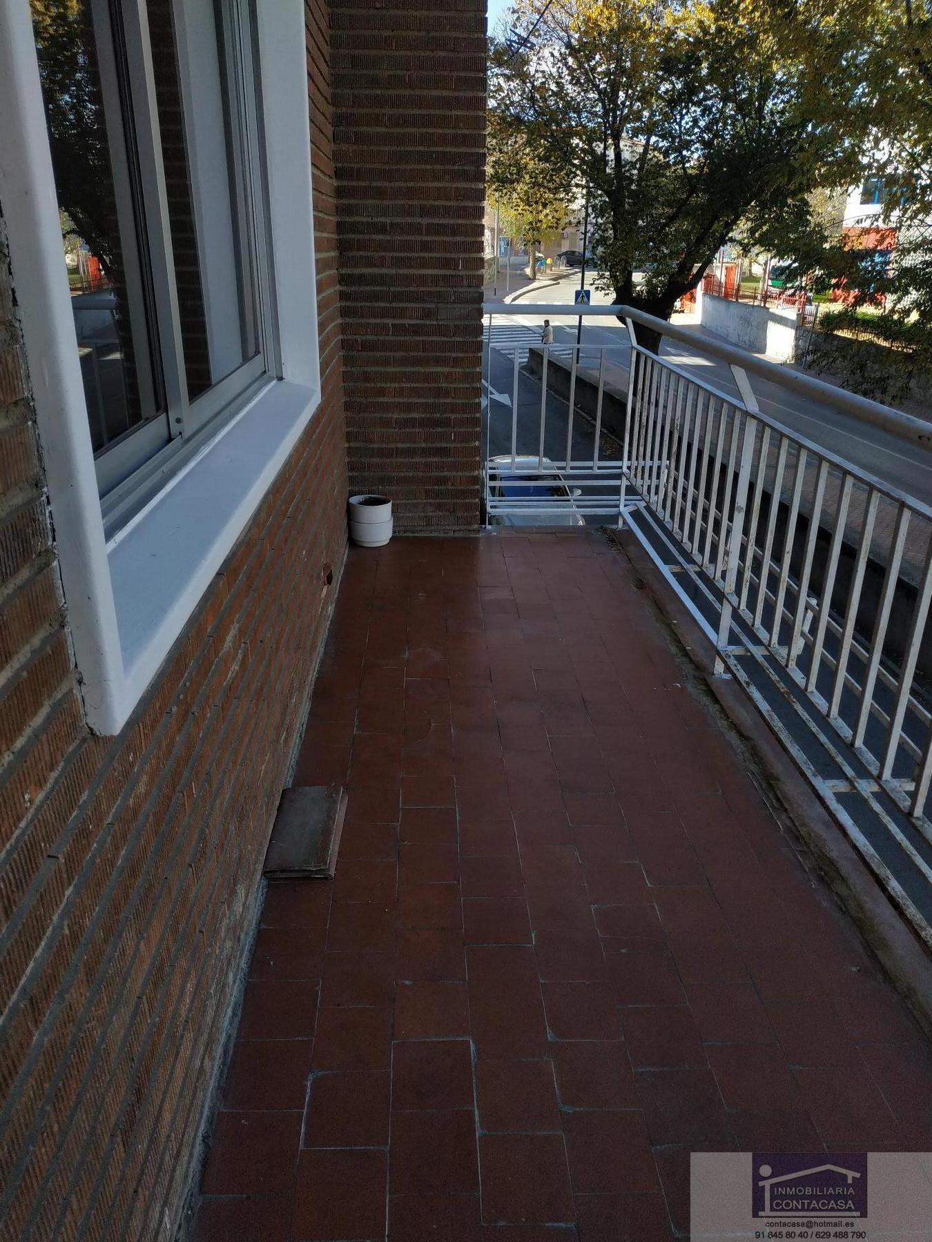 For sale of flat in Colmenar Viejo