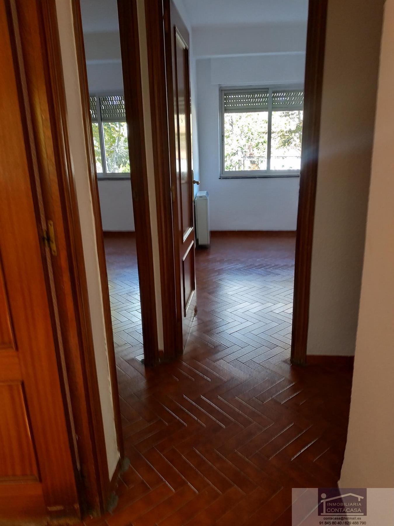 For sale of flat in Colmenar Viejo