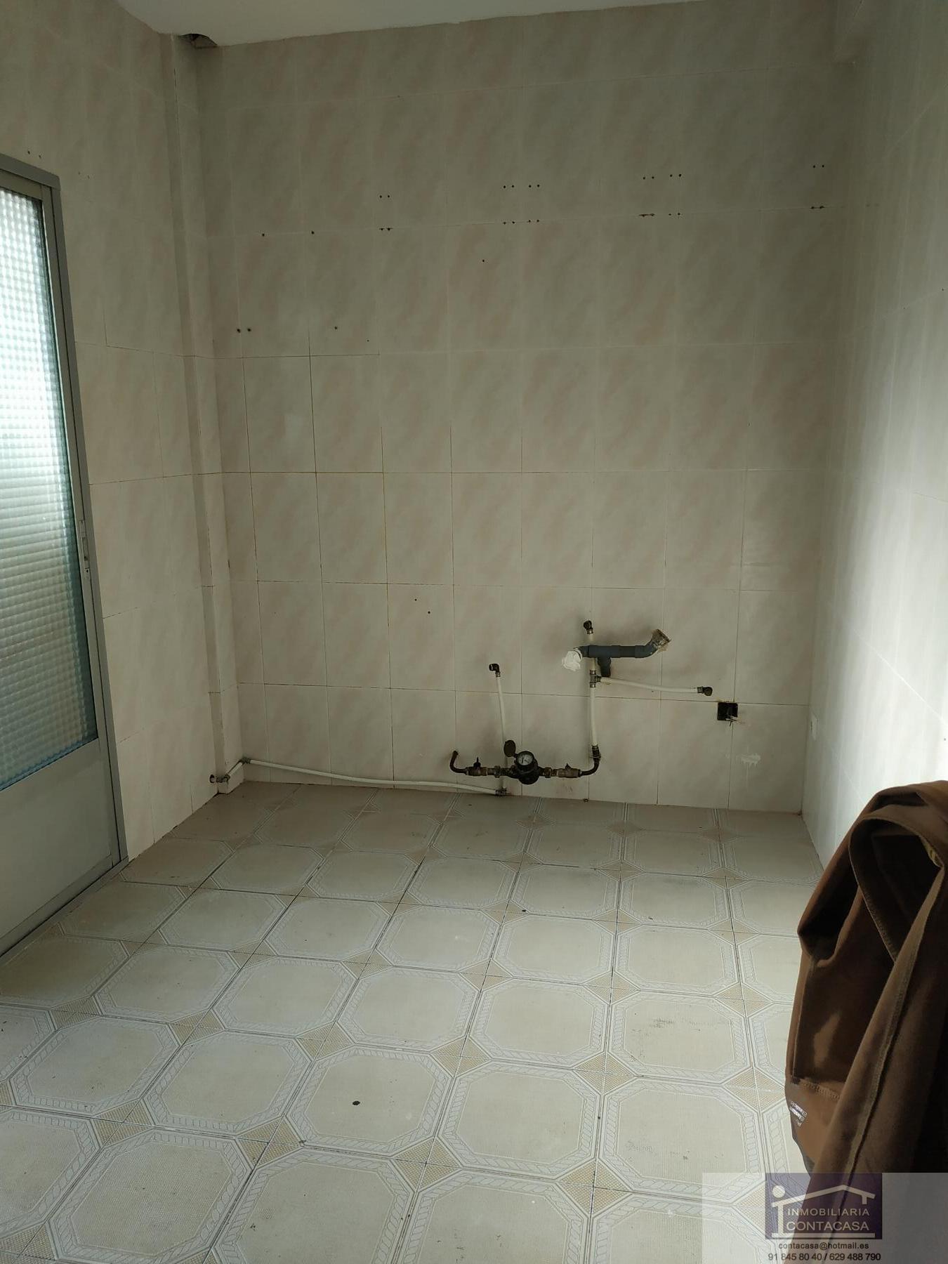 For sale of flat in Colmenar Viejo