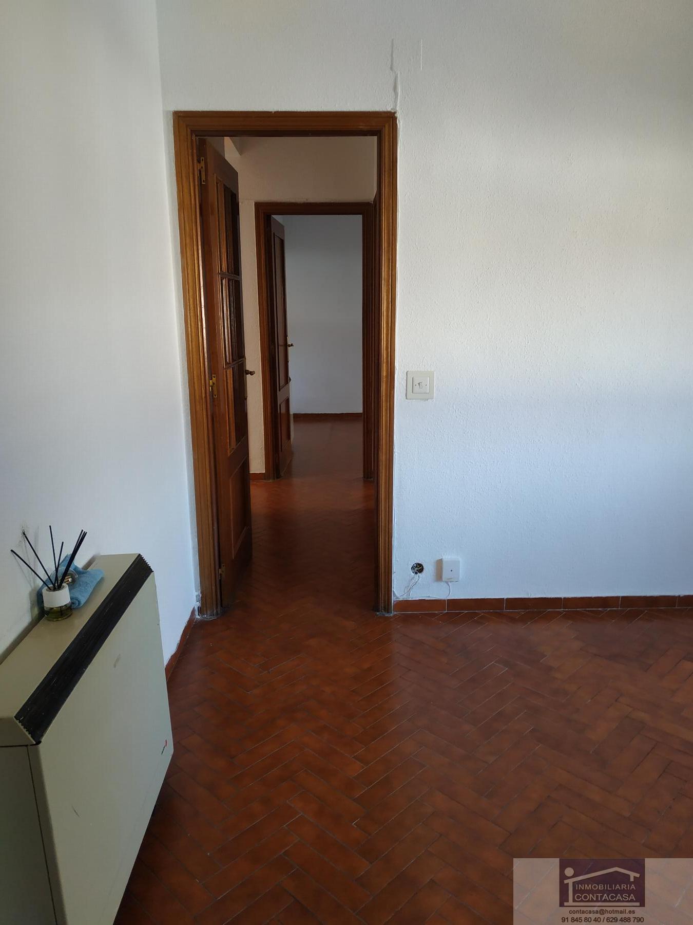 For sale of flat in Colmenar Viejo