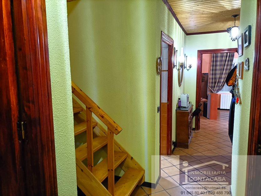 For sale of chalet in Cabanillas de la Sierra
