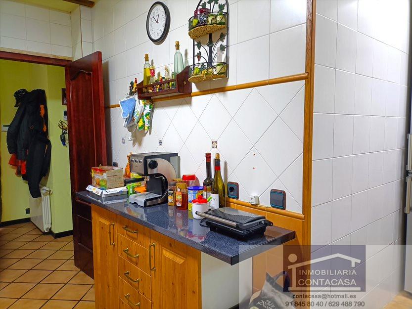 For sale of chalet in Cabanillas de la Sierra