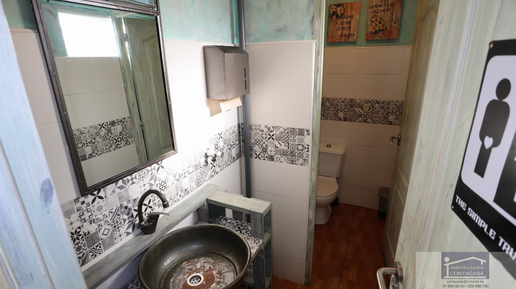 Venta de local comercial en Colmenar Viejo