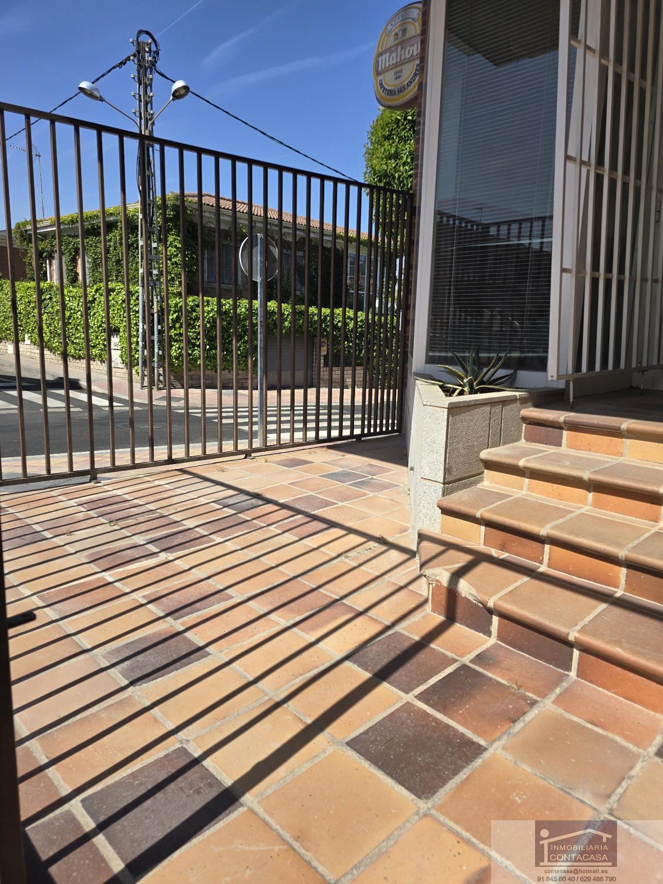 For sale of commercial in Colmenar Viejo