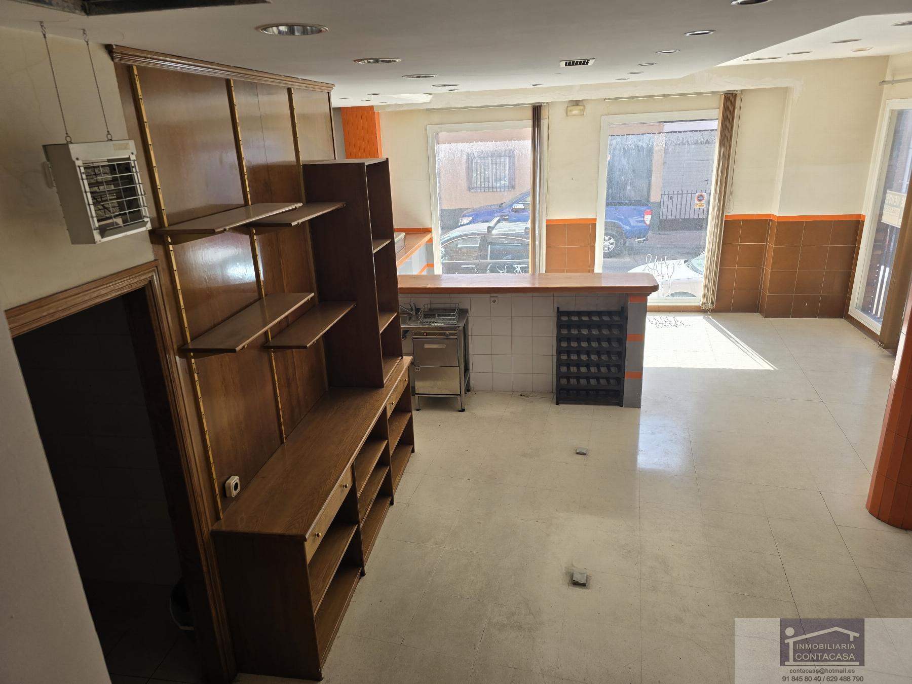 For sale of commercial in Colmenar Viejo