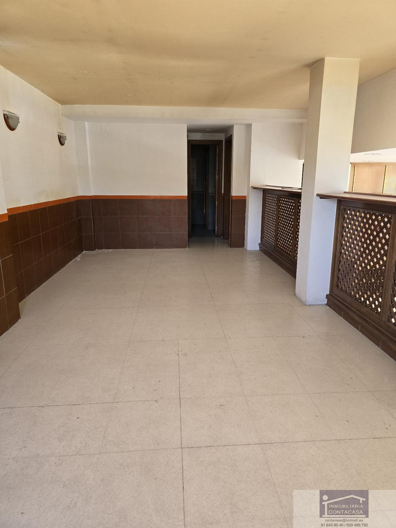 For sale of commercial in Colmenar Viejo