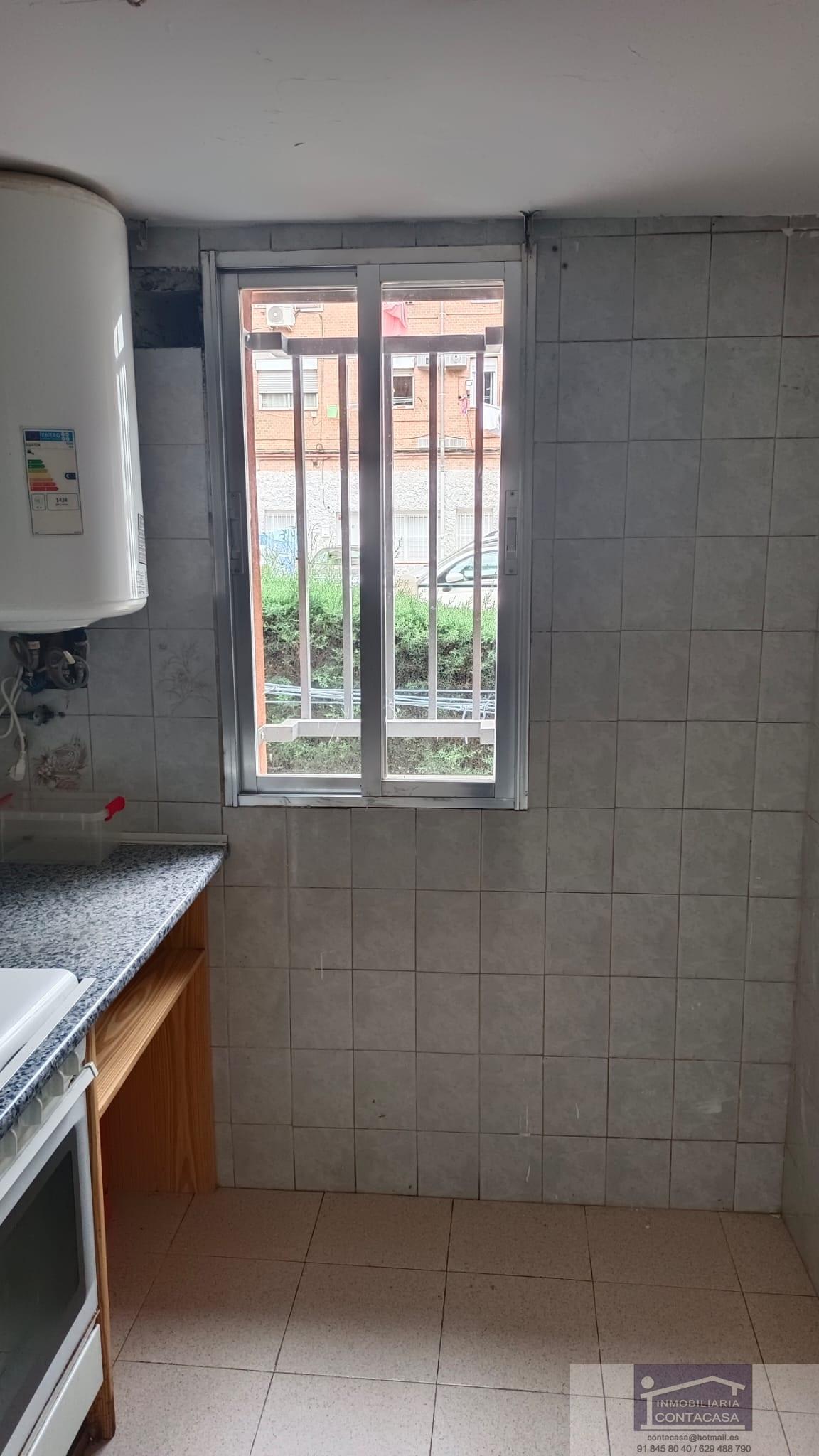 For sale of flat in Madrid