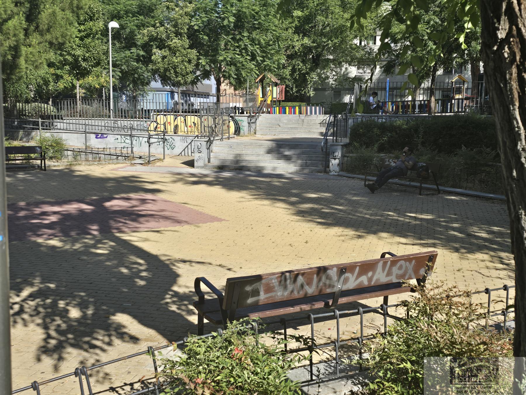 For sale of flat in Madrid