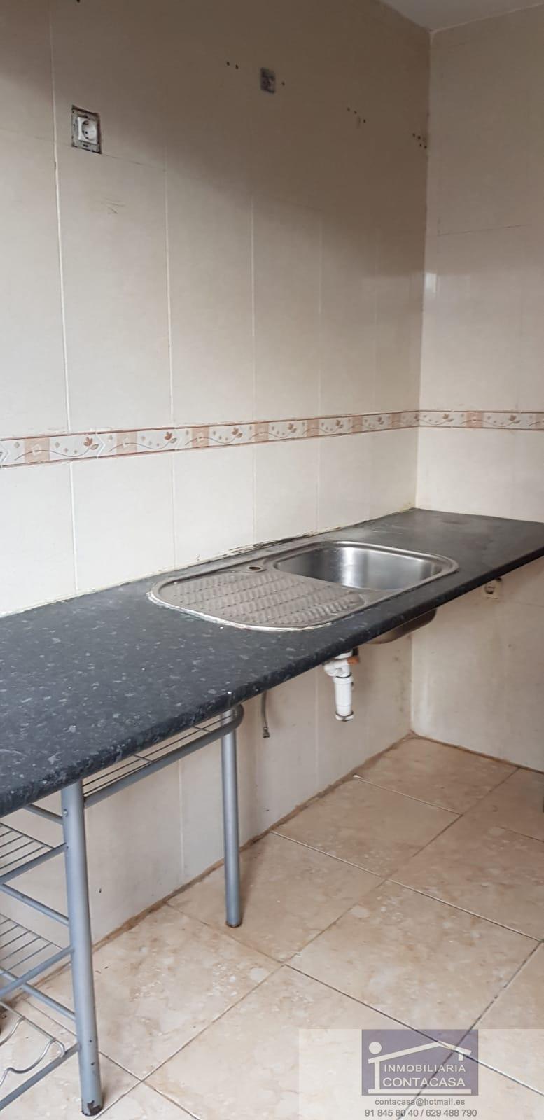 For sale of apartment in Pelayos de la Presa