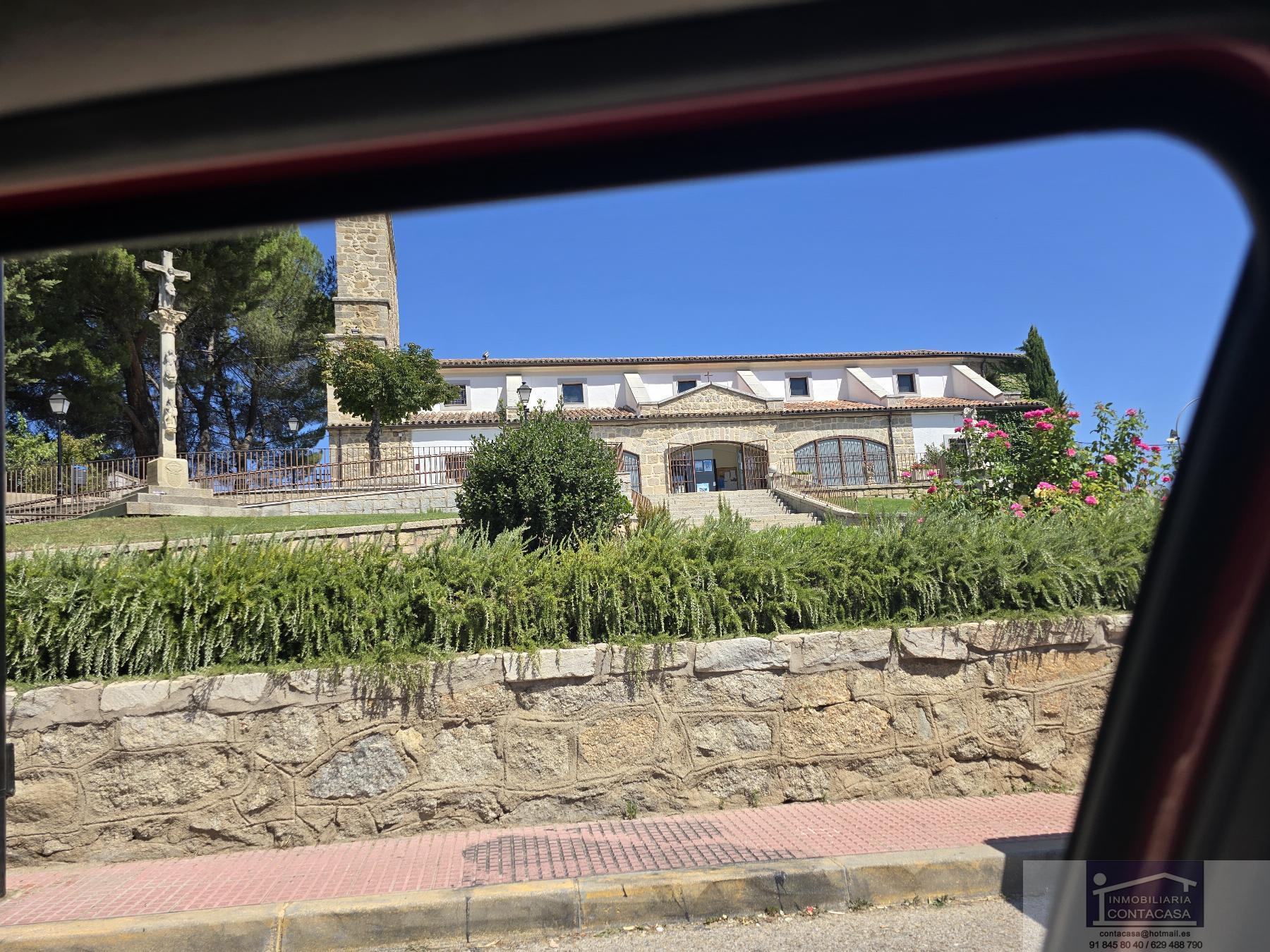 For sale of apartment in Pelayos de la Presa