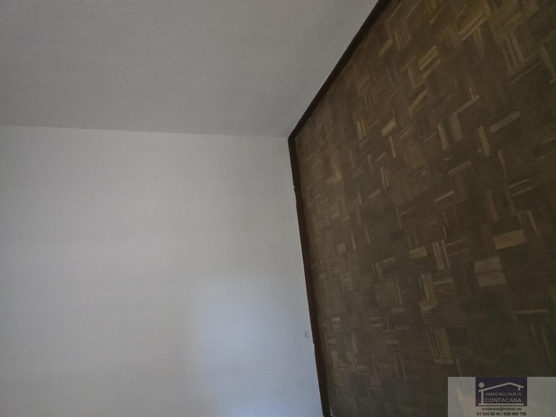For sale of apartment in Pelayos de la Presa