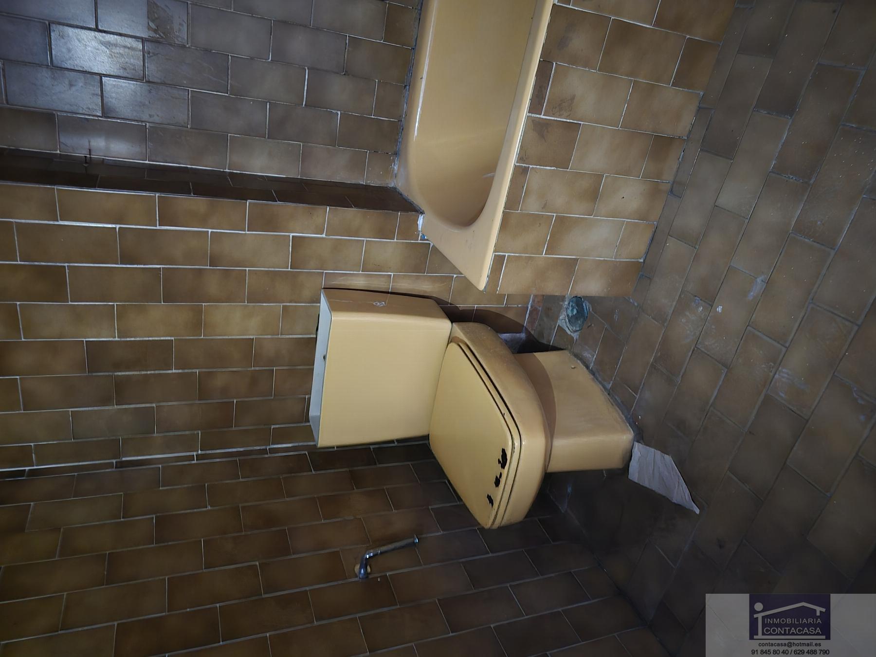 For sale of apartment in Pelayos de la Presa