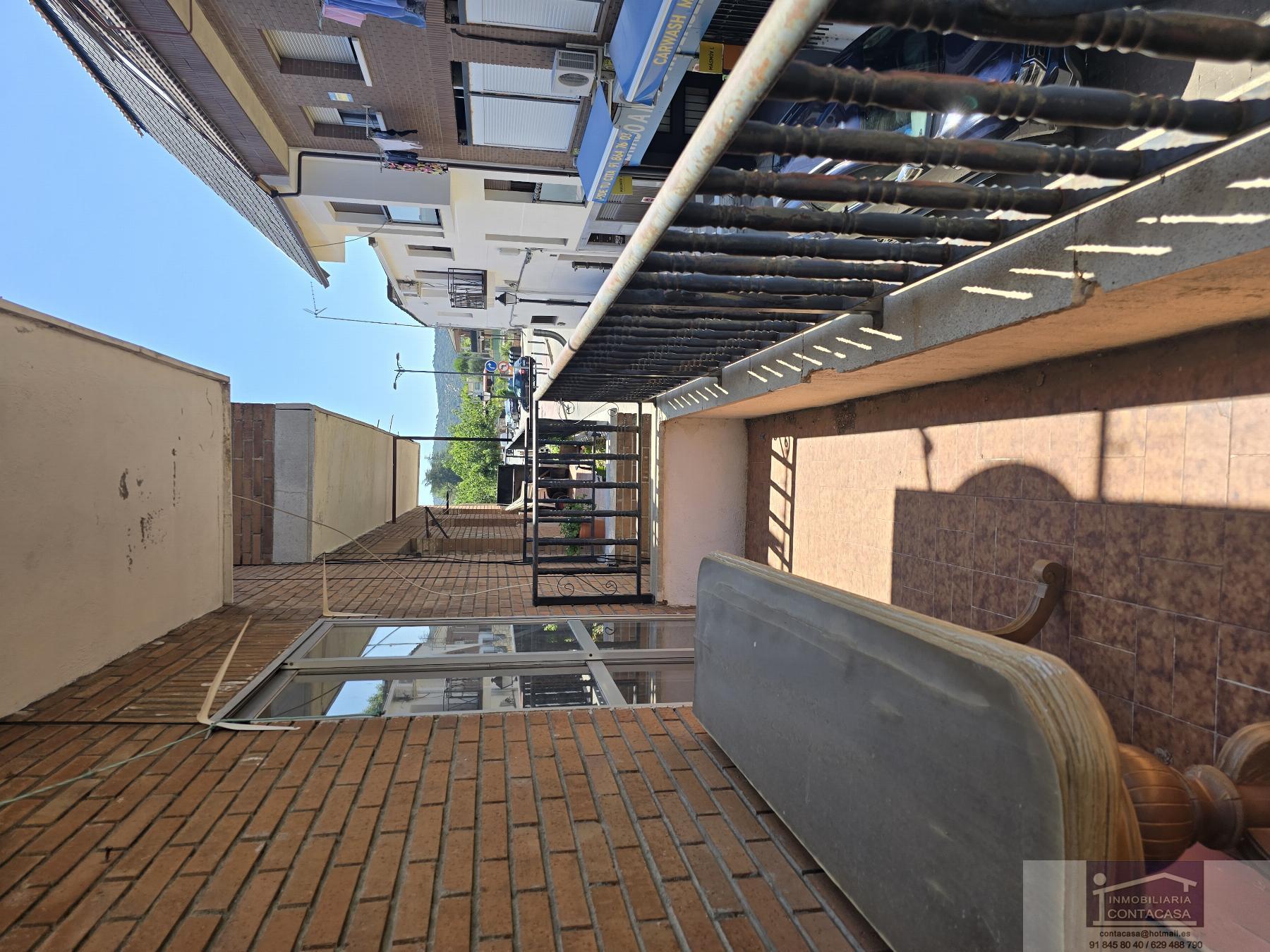 For sale of apartment in Pelayos de la Presa