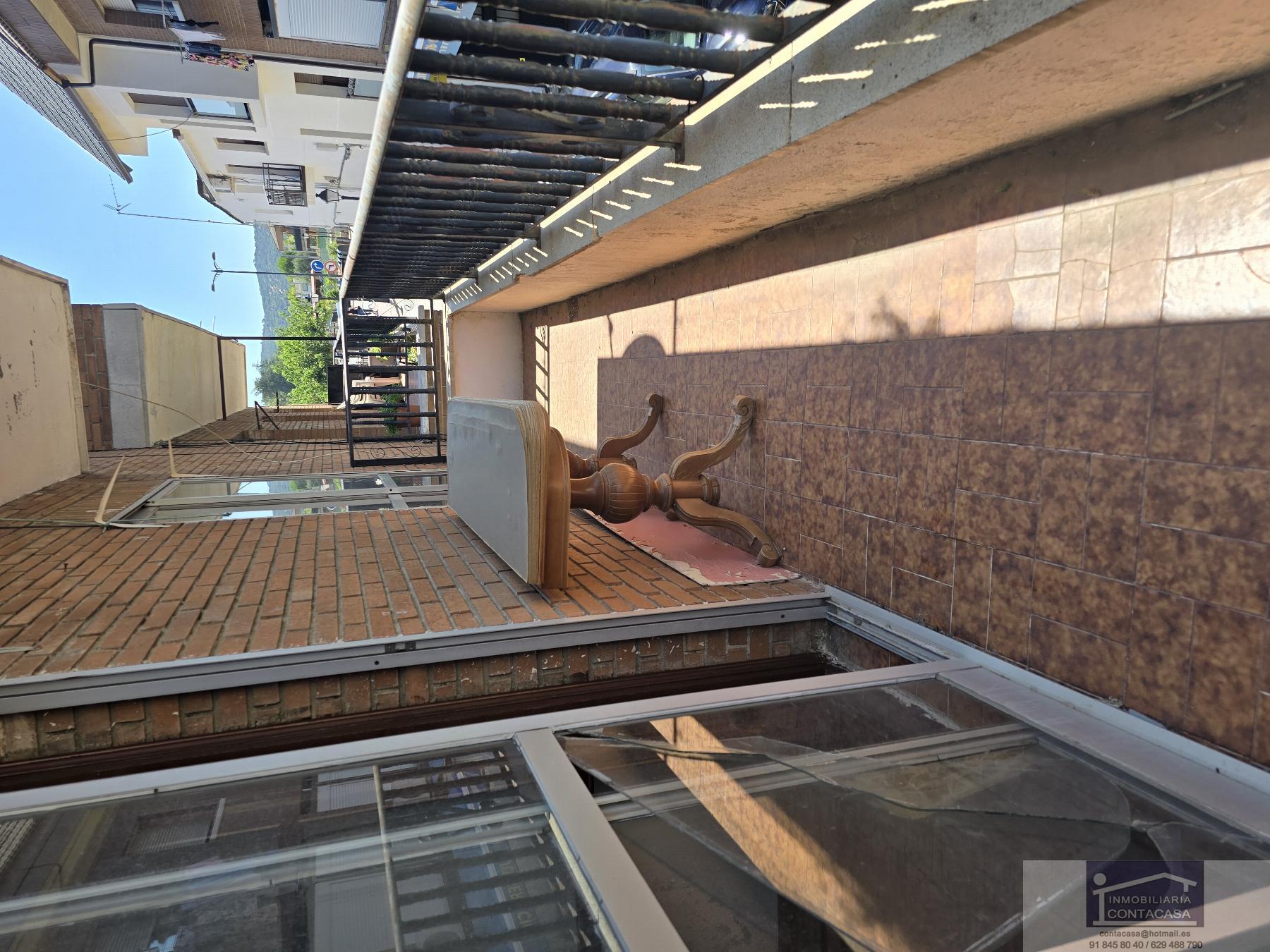 For sale of apartment in Pelayos de la Presa