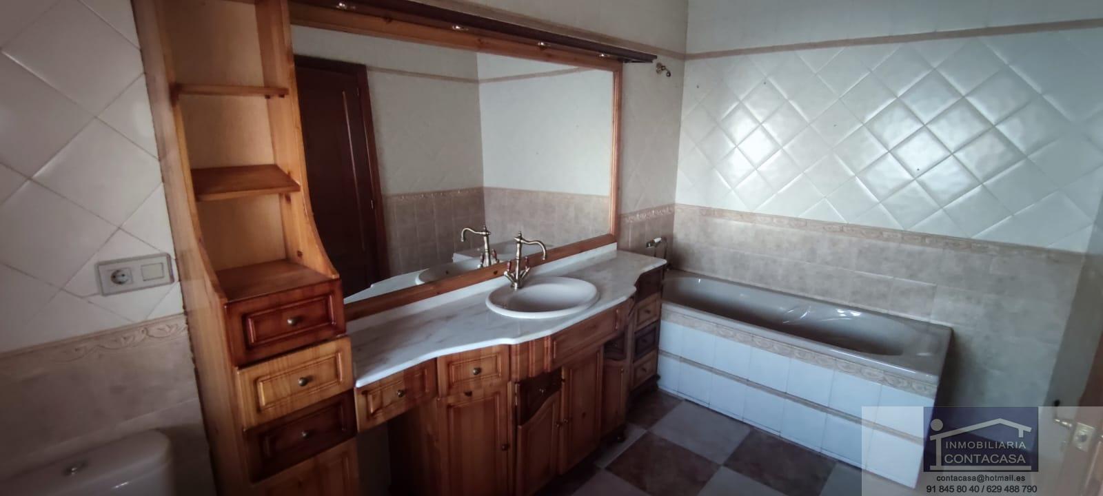 Venta de apartamento en Lominchar