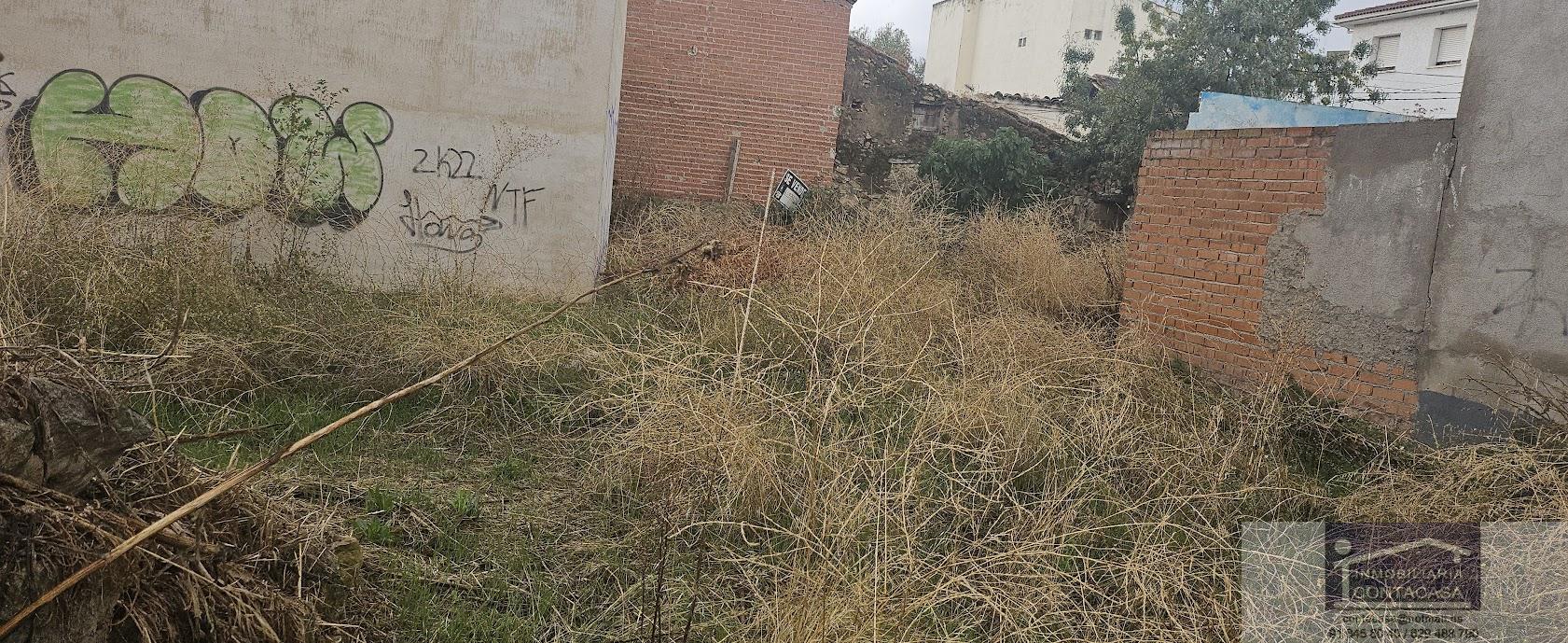 For sale of land in Guadalix de la Sierra