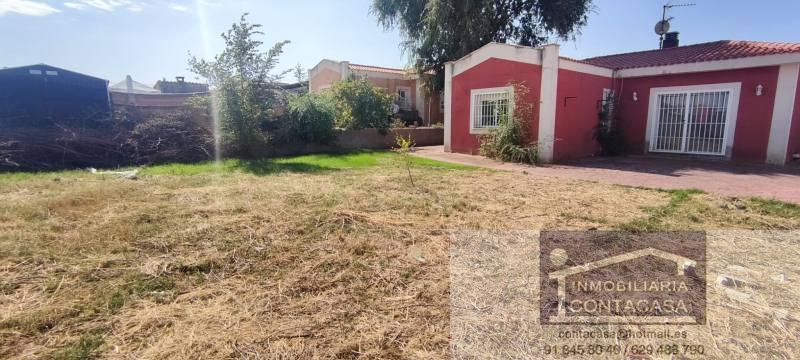 For sale of house in Palomeque