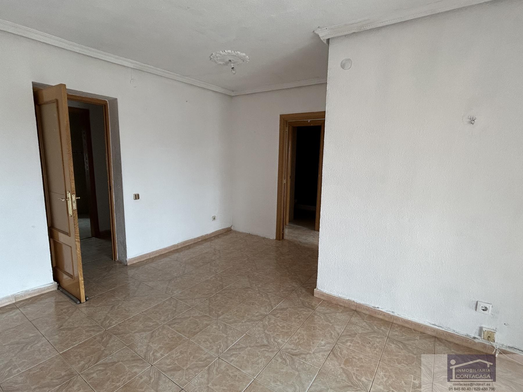 For sale of flat in El Álamo