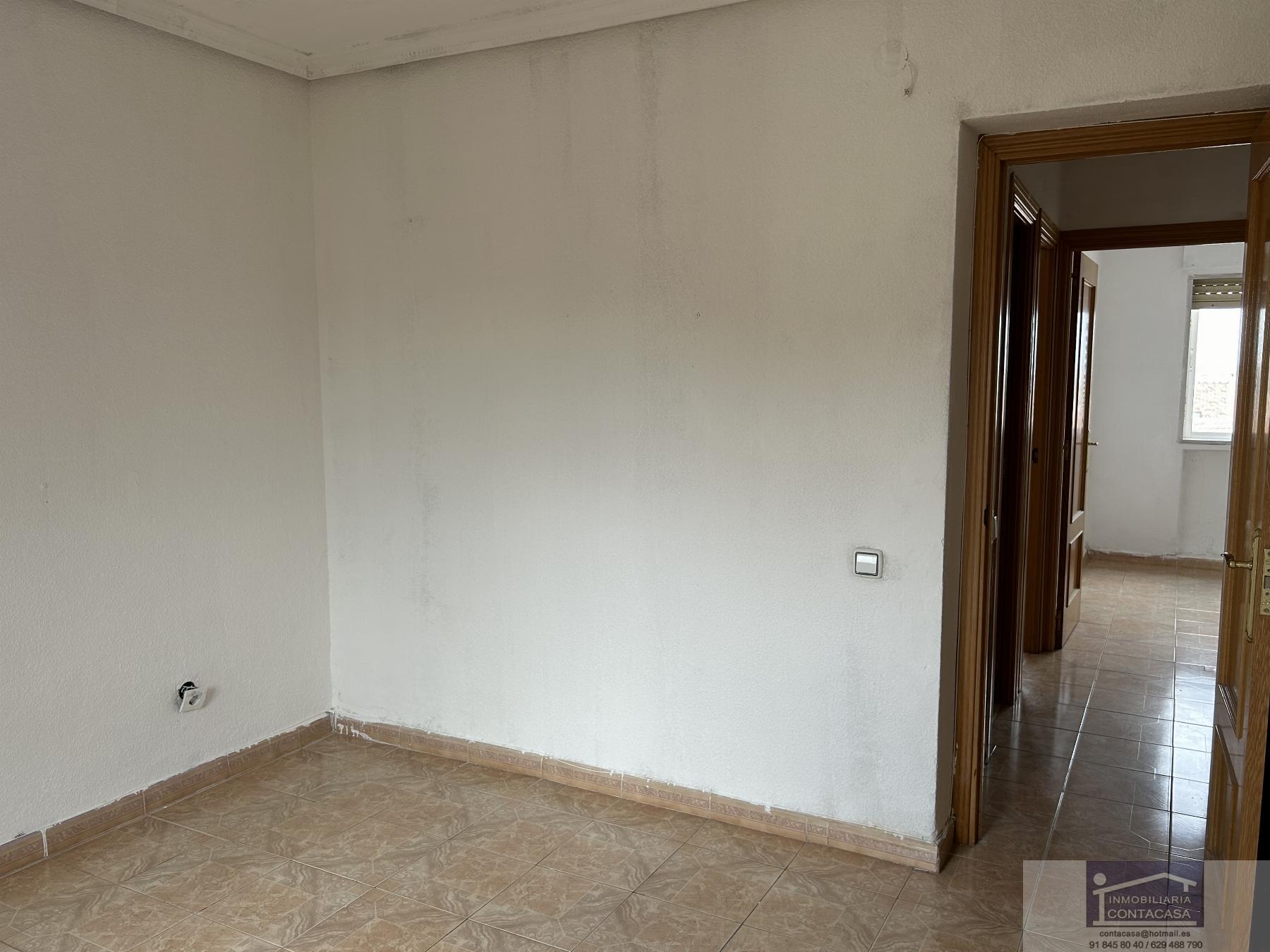 For sale of flat in El Álamo