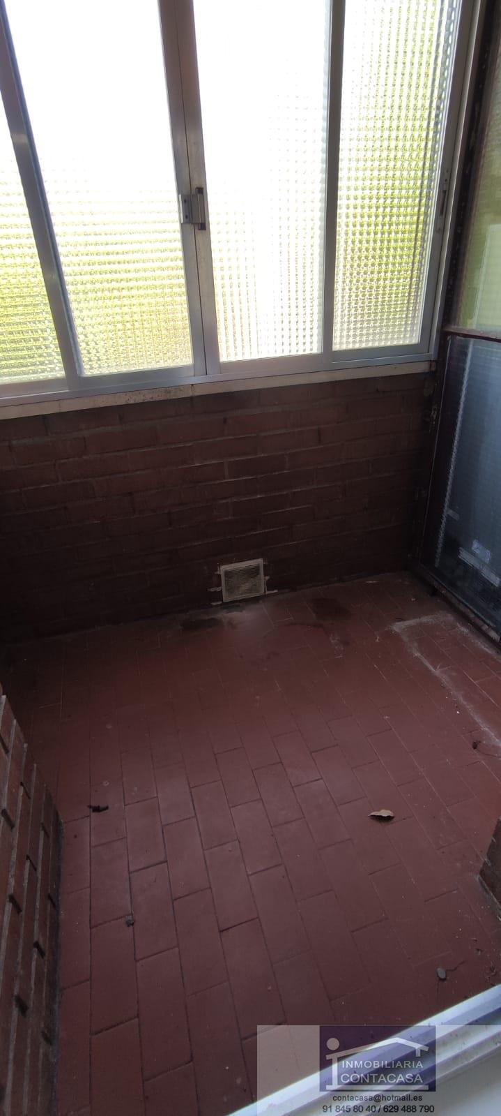 For sale of flat in Madrid