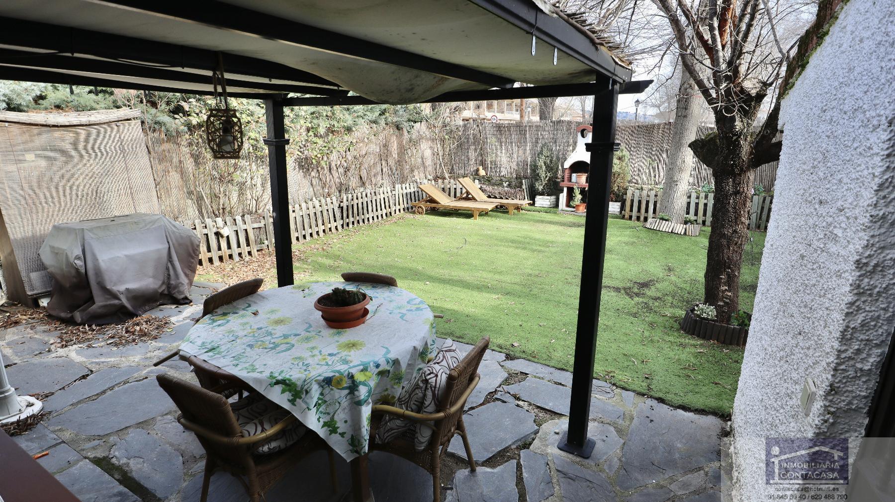 For sale of chalet in Guadalix de la Sierra