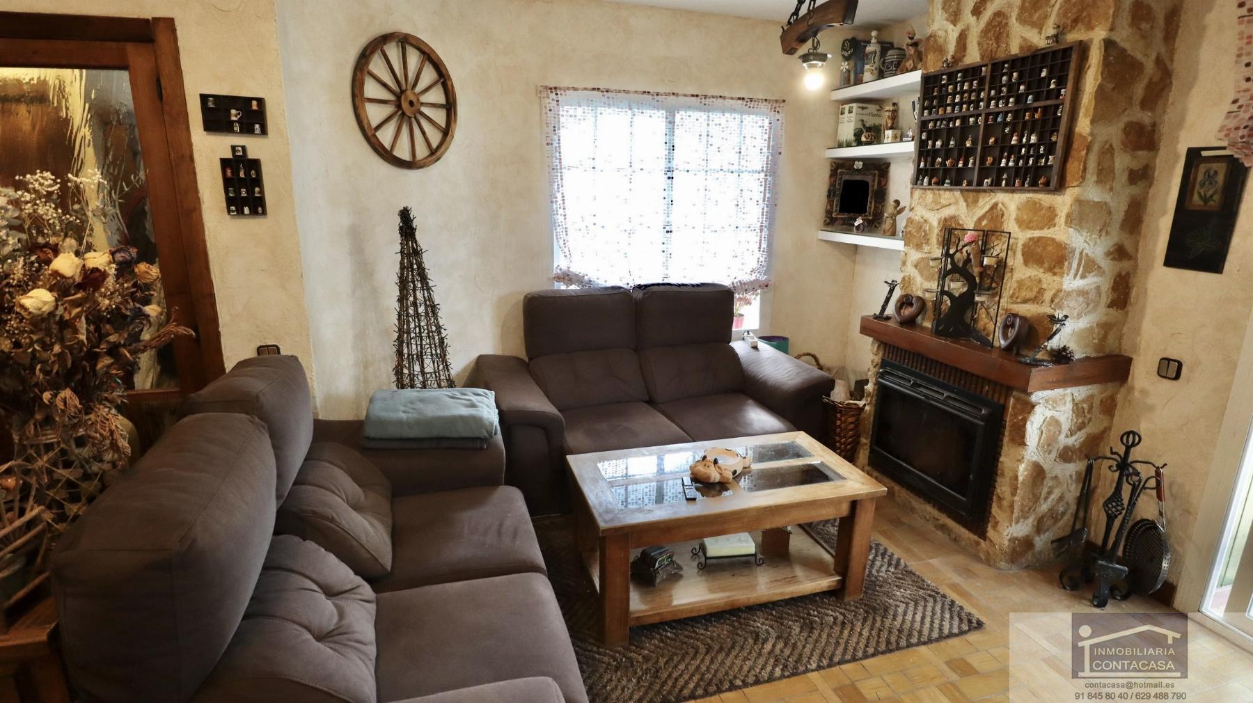 For sale of chalet in Guadalix de la Sierra