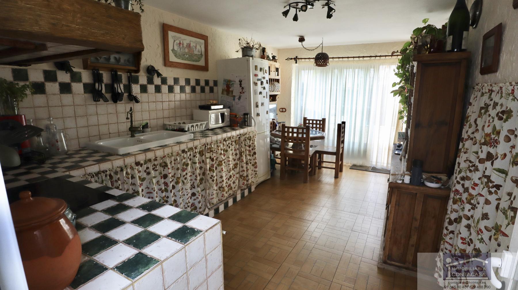 For sale of chalet in Guadalix de la Sierra