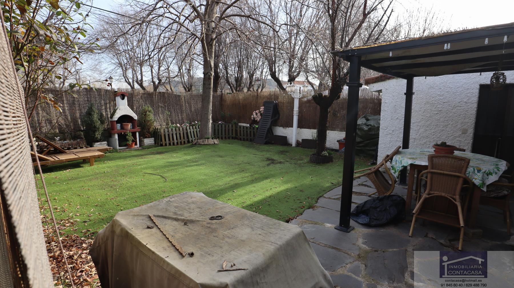 For sale of chalet in Guadalix de la Sierra