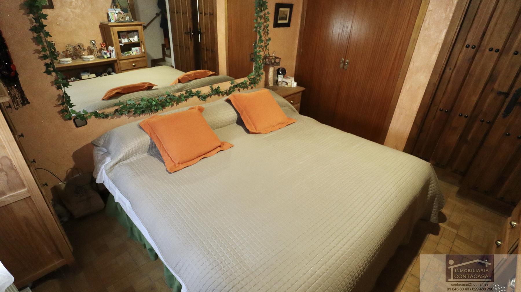 For sale of chalet in Guadalix de la Sierra