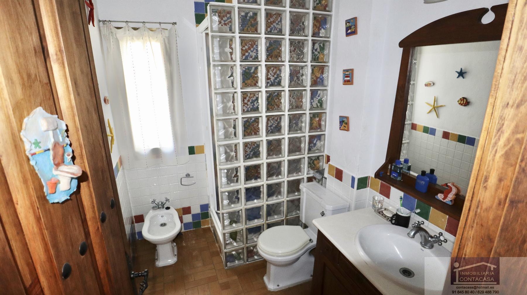 For sale of chalet in Guadalix de la Sierra