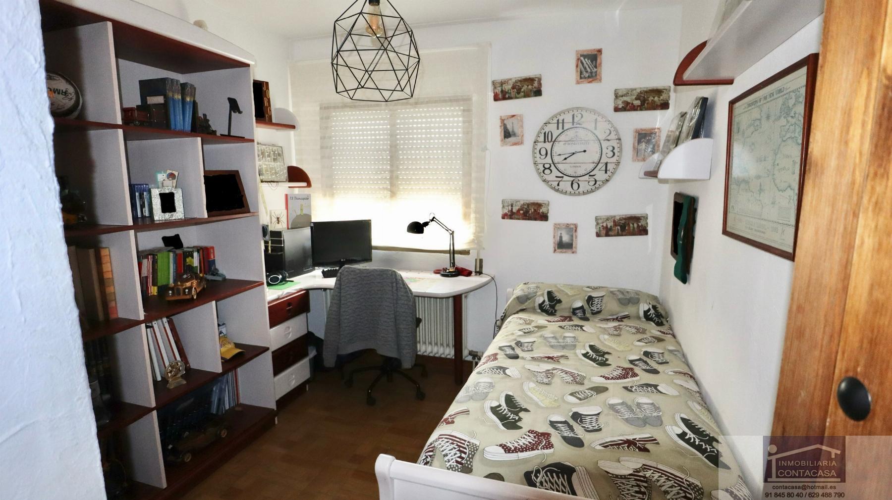 For sale of chalet in Guadalix de la Sierra