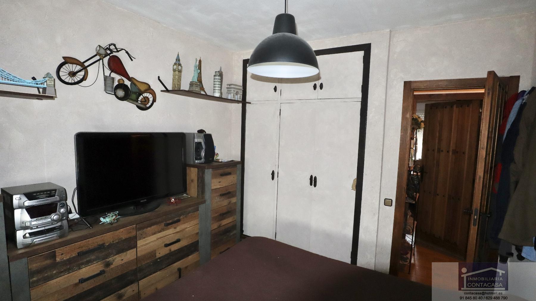 For sale of chalet in Guadalix de la Sierra