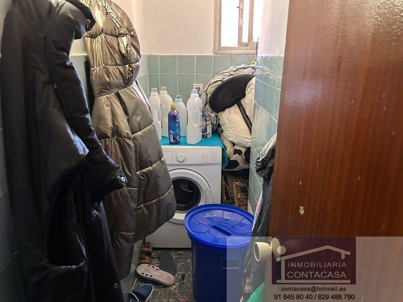 For sale of flat in Madrid