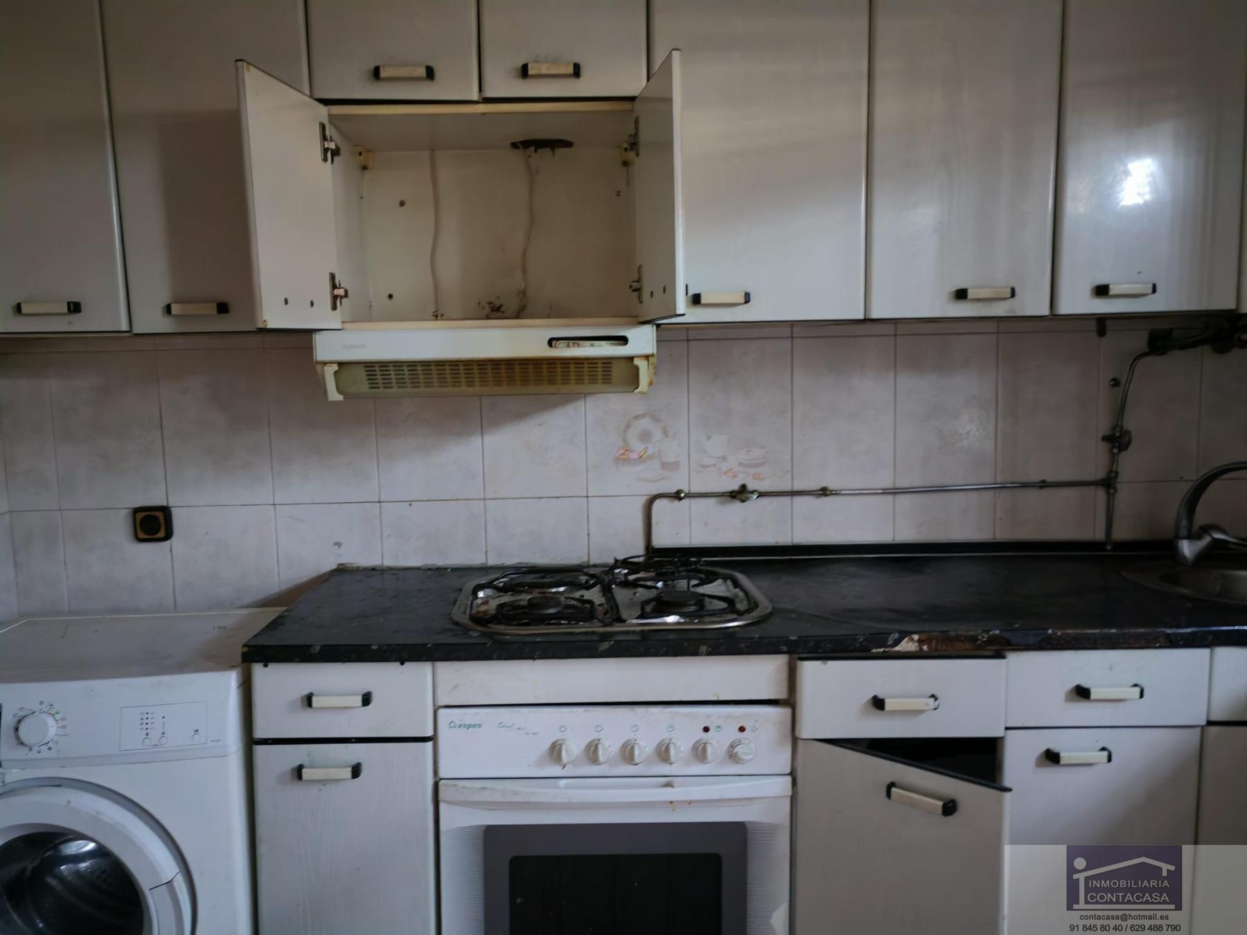 For sale of chalet in Madrid