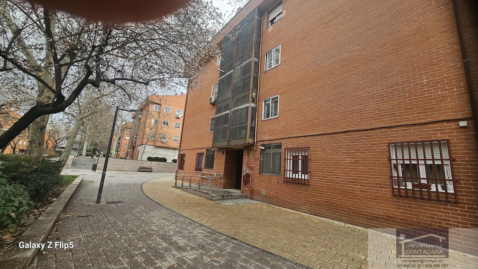 For sale of flat in Madrid