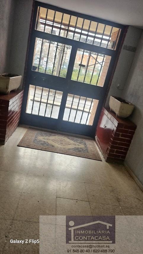 For sale of flat in Madrid