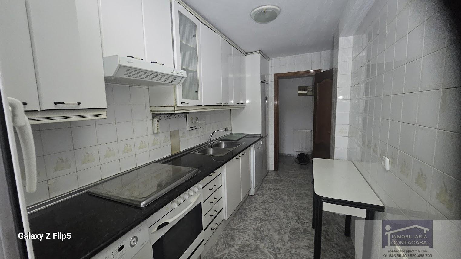 For sale of flat in Madrid