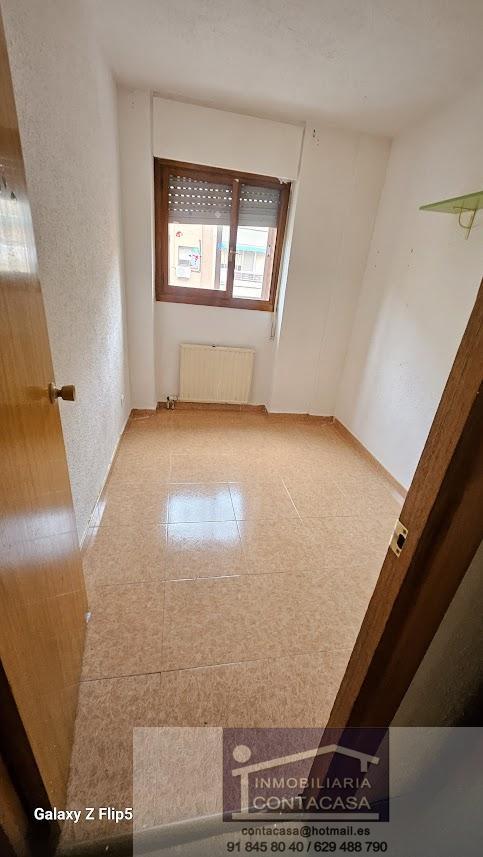 For sale of flat in San Fernando de Henares