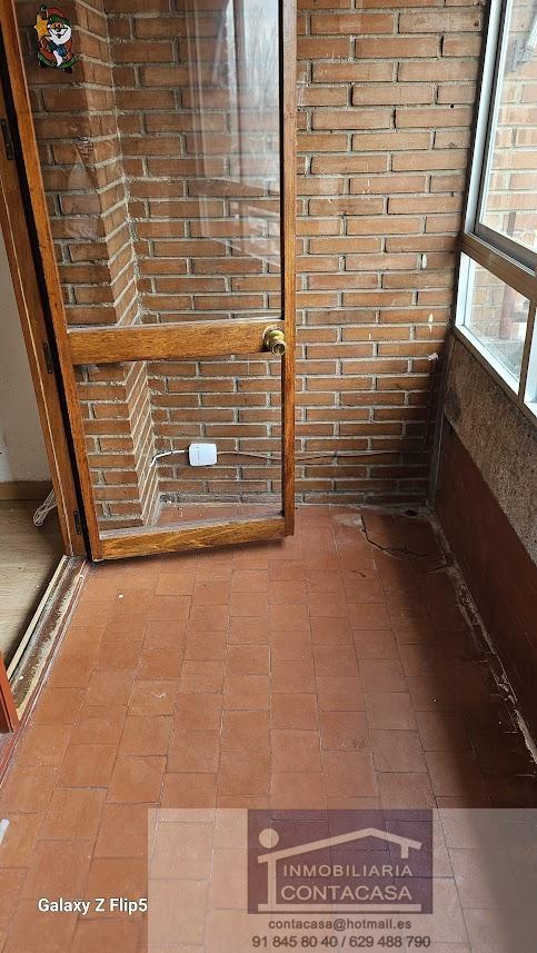 For sale of flat in San Fernando de Henares