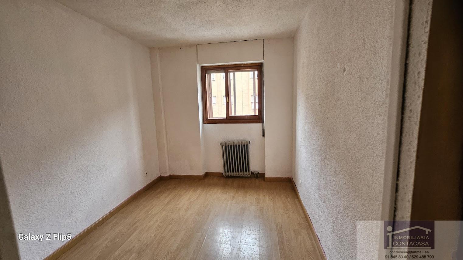 For sale of flat in San Fernando de Henares