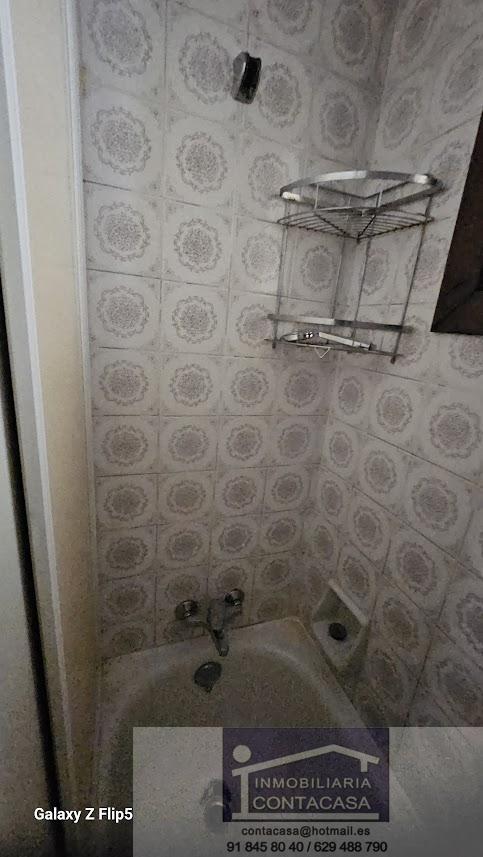 For sale of flat in San Fernando de Henares